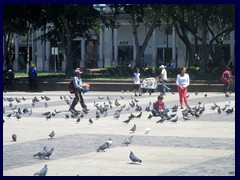 Plaza Mayor de la Constitución 26 - Parque del Centenario